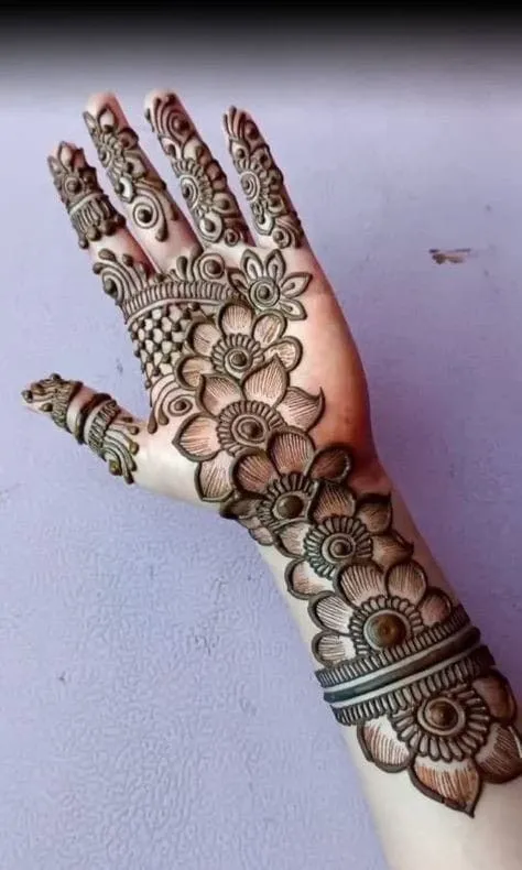 Arabic Mehndi Design For Front Hand