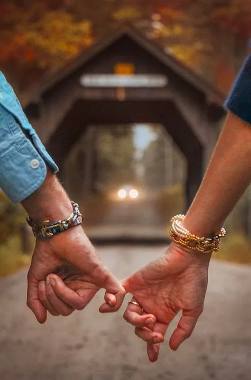Couple Hand Pic Couple Hand Pic