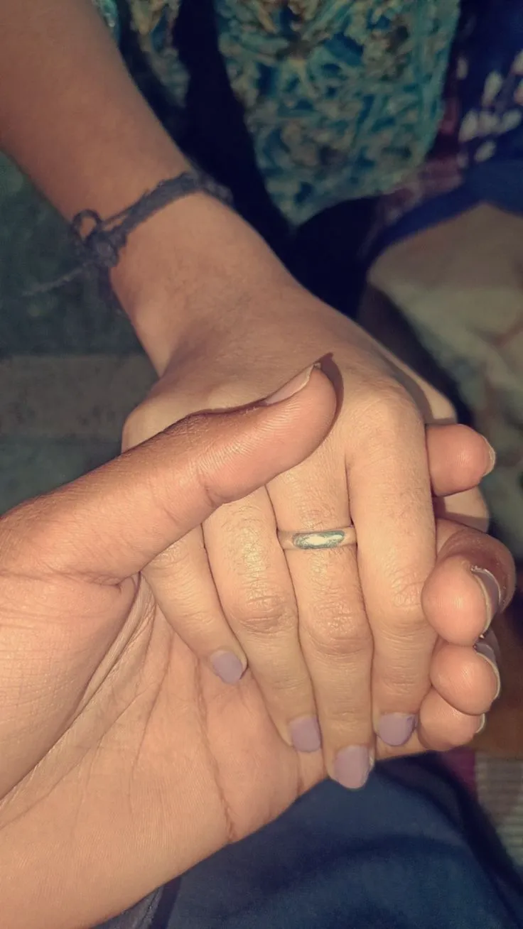 Couple Hand Pic Couple Hand Pic