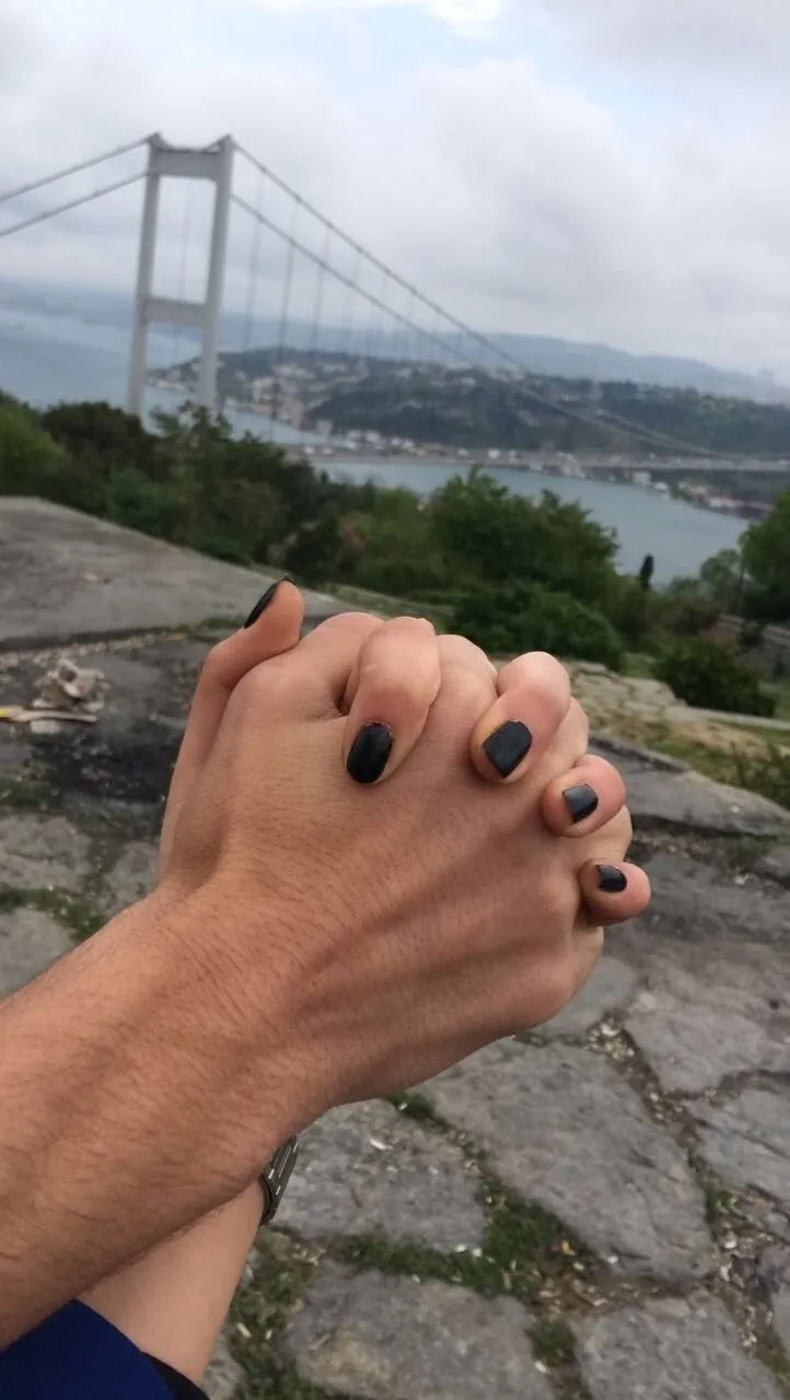 Couple Hand Pic Couple Hand Pic