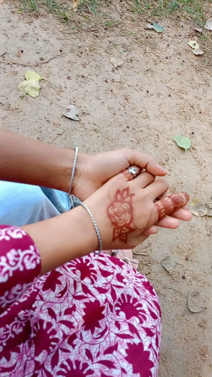 Couple Hand Picture Couple Hand Picture