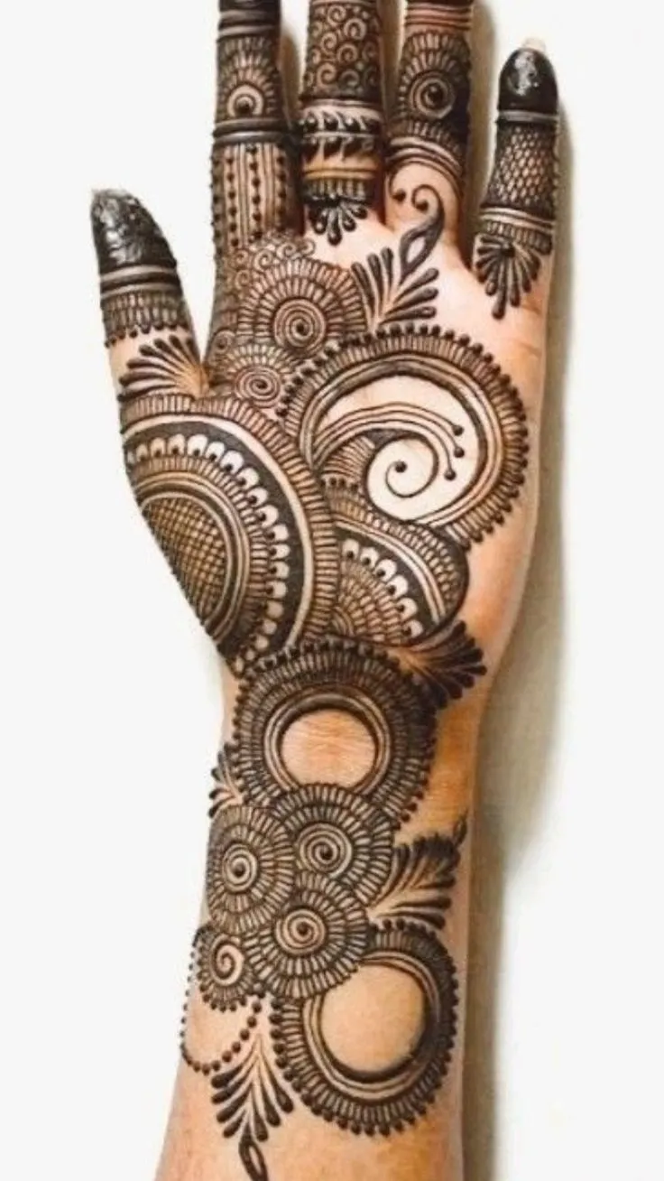 Latest Arabic Mehndi Design