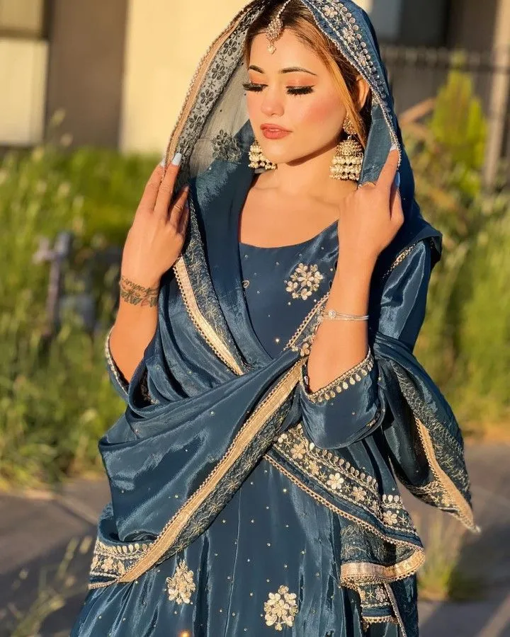 punjabi-cute-girl-pic-2 Punjabi Cute Girl Pic