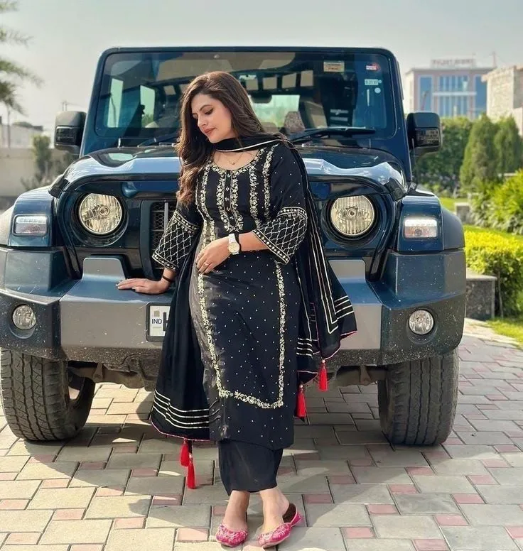 Punjabi Cute Girl Pic