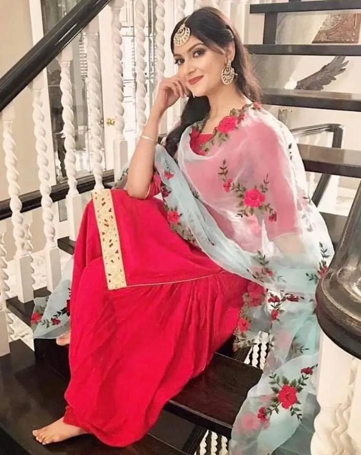 Punjabi Cute Girl Pic