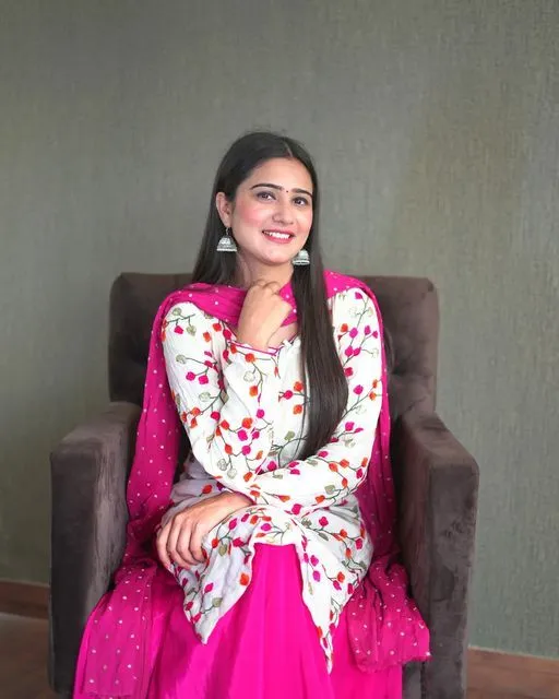 Punjabi Cute Girl Pic