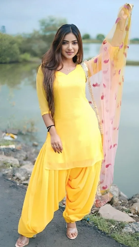 punjabi-cute-girl-pic-8 Punjabi Cute Girl Pic