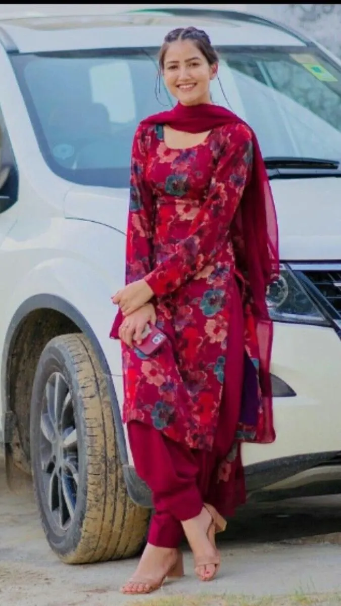 punjabi-girl-pic-for-dp-6 Punjabi Girl Pic For Dp