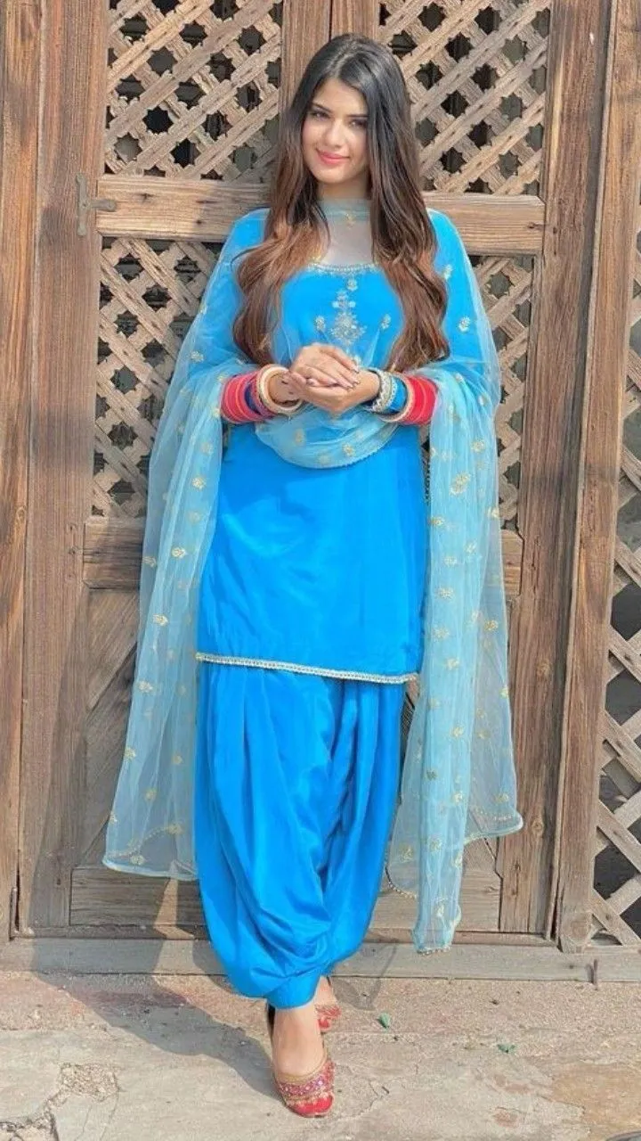 punjabi-girls-dp-5 Punjabi Girls Dp