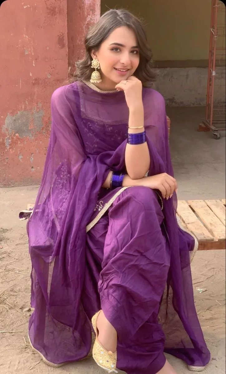 punjabi-girls-dp-6 Punjabi Girls Dp