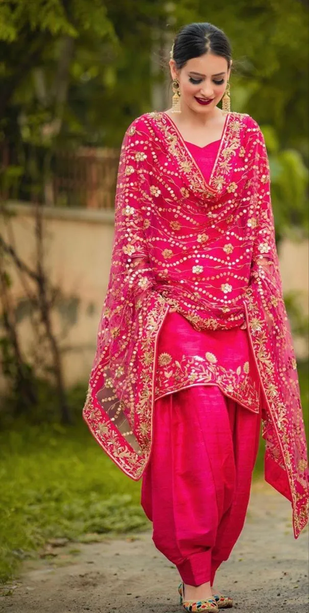 Punjabi Girls Photo