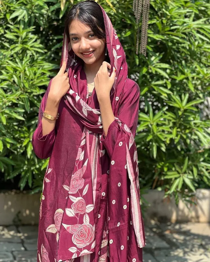 Real Simple Girls DP Real Simple Girls DP