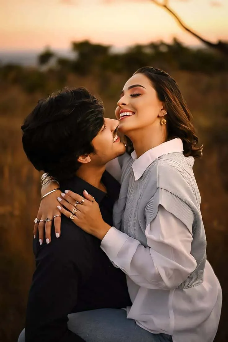 romantic-couple-pictures5 Cute Lovely Couple Pic