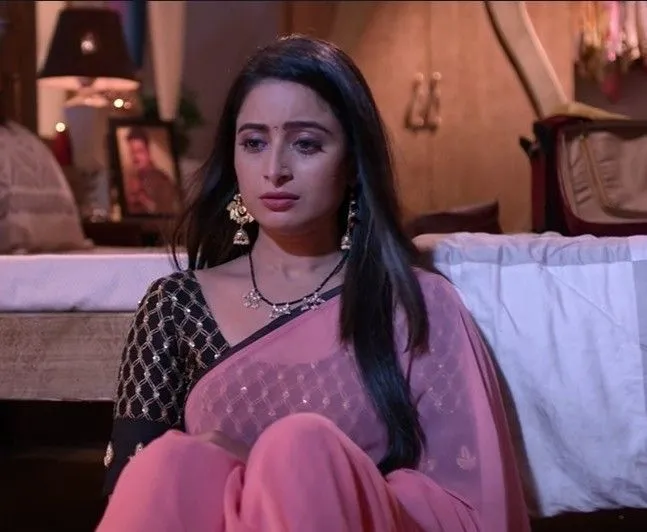 sad-girl-pic-for-whatsapp-10 Sad Girl Pic For Whatsapp