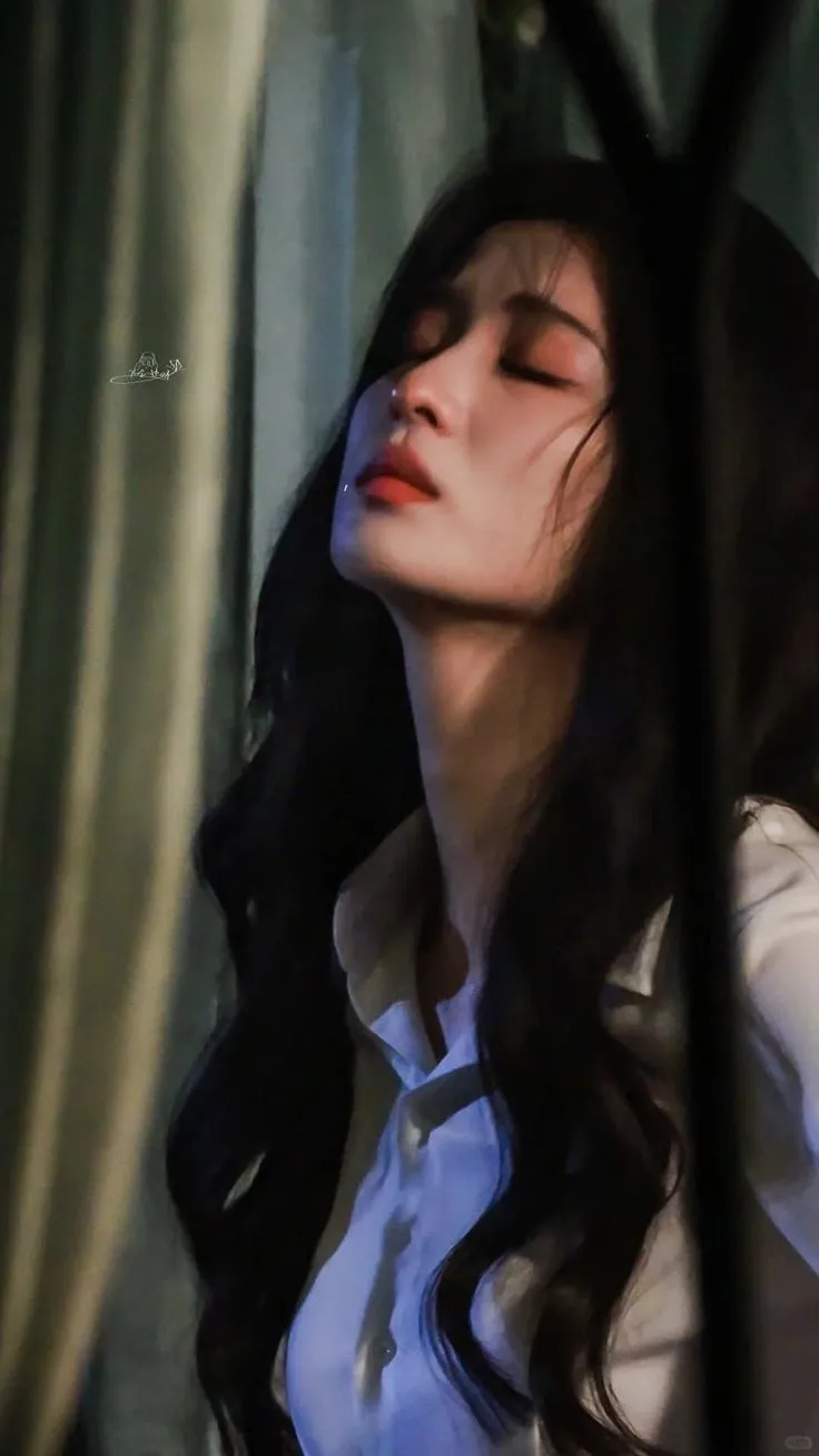 Sad Pic For Girl Sad Pic For Girl