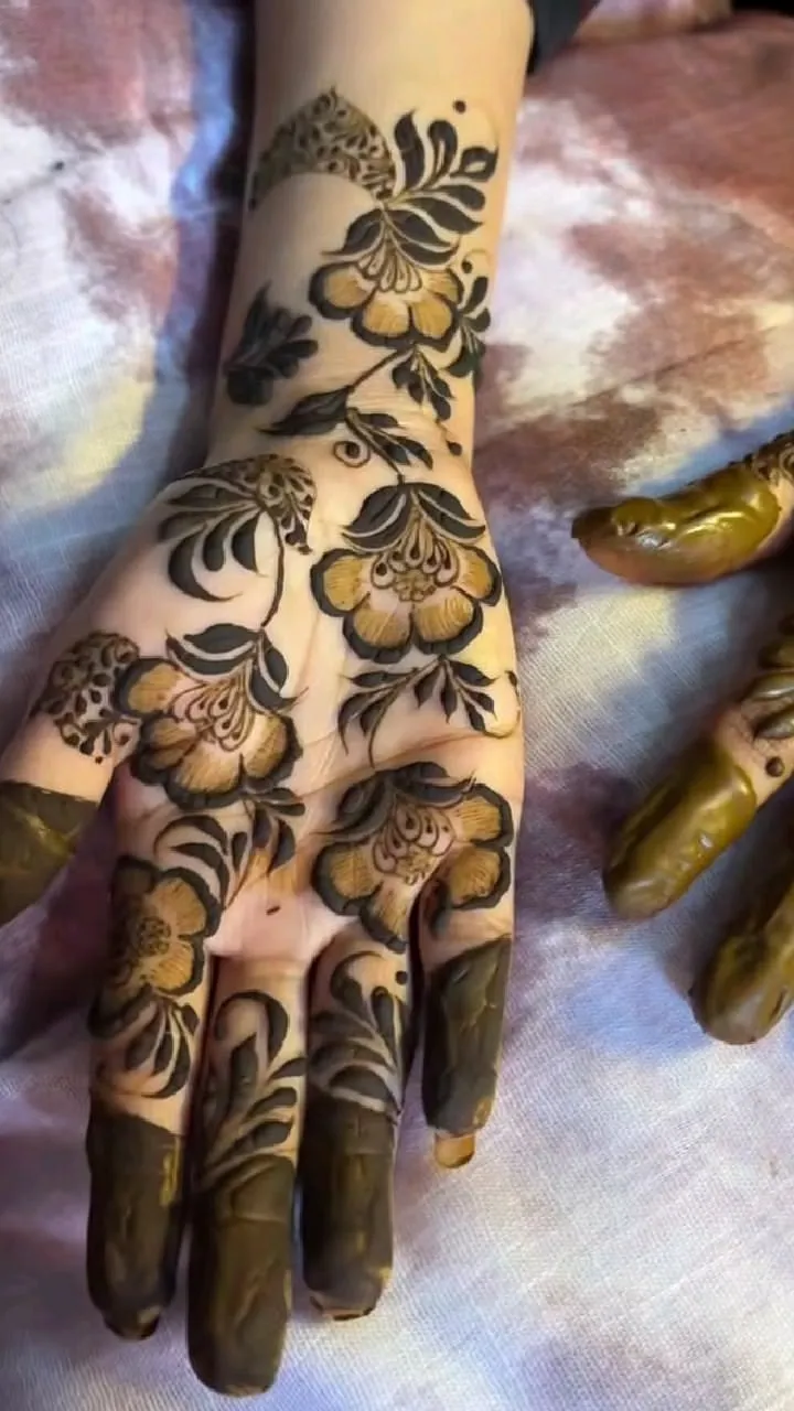 Simple Arabic Mehndi Design Pic Simple Arabic Mehndi Design Pic