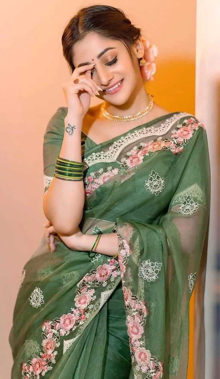 simple-girl-pic-download-9 Simple Girl Pic Download